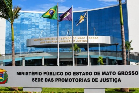 Ministério Público recomenda suspensão de orações diárias em escola de Cuiabá